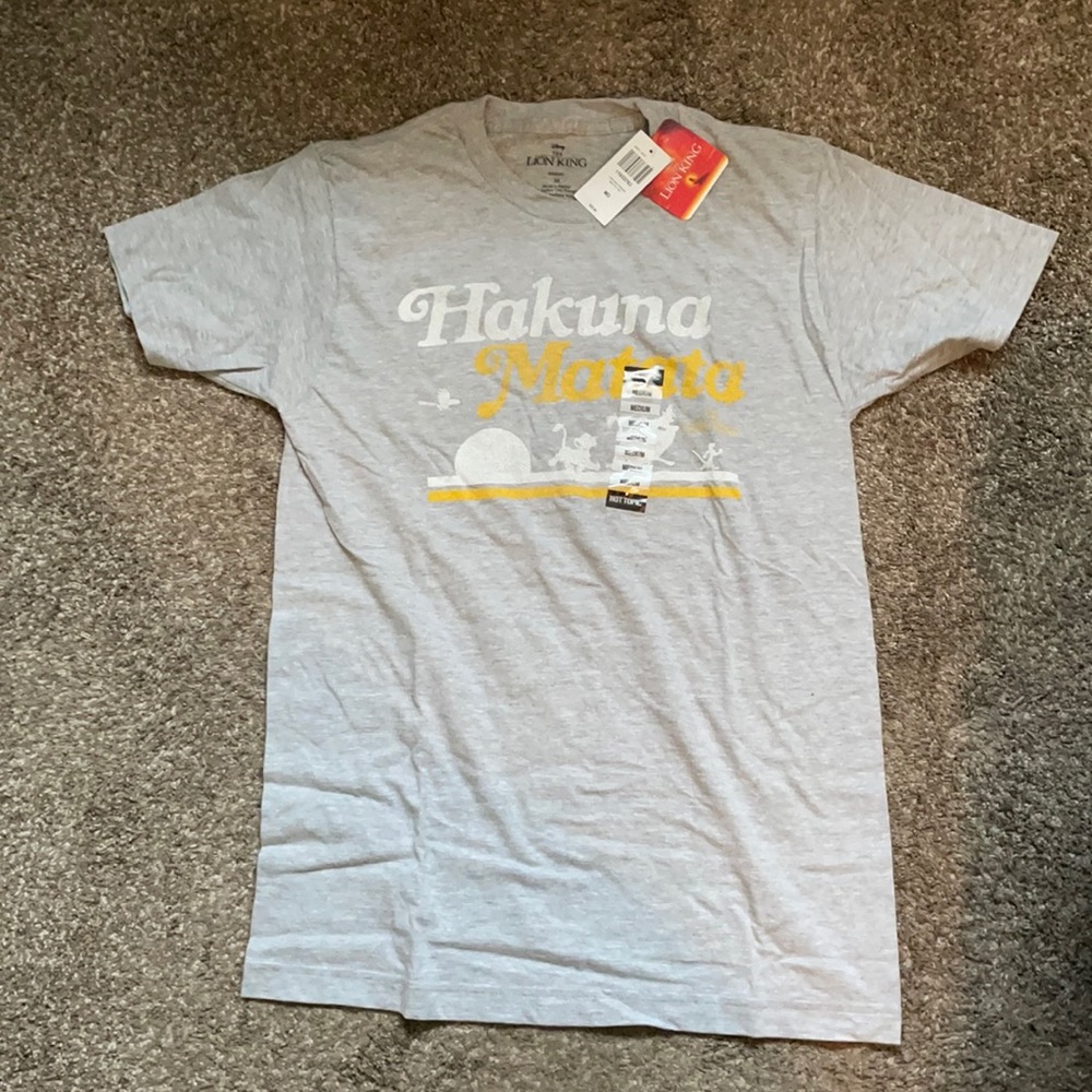 NWT Lion King t-shirt